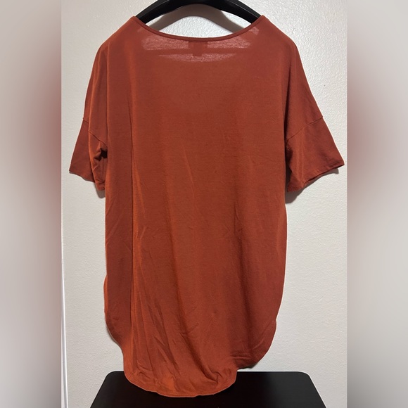 Old Navy Burnt orange short sleeve long top- size xl - Picture 2 of 10